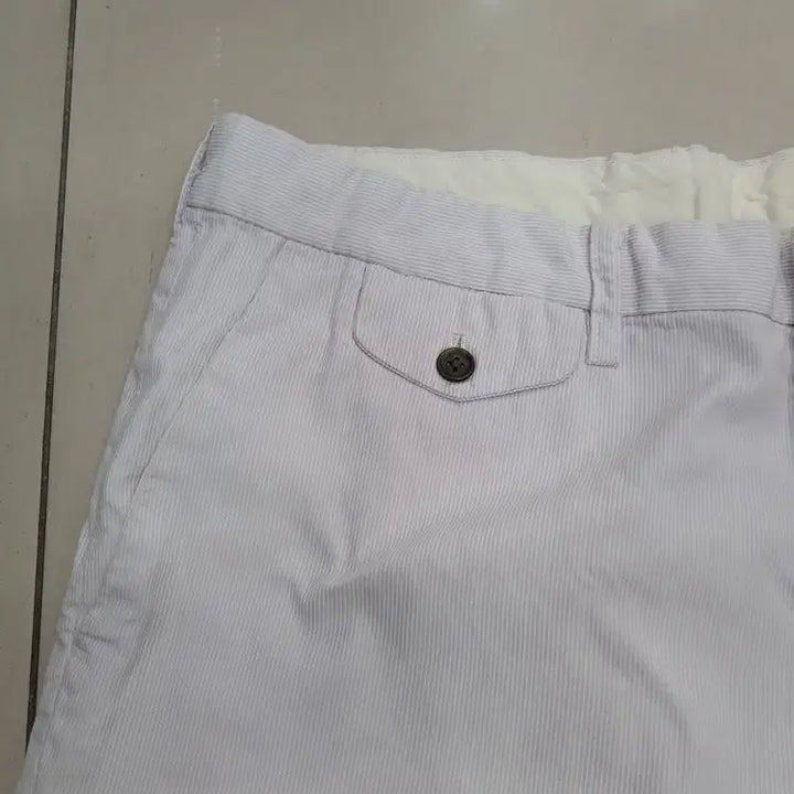 [BUNJANG] Uniqlo Cotton Shorts (34-inch) / 유니클로 90 약34인치 면반바지 중고