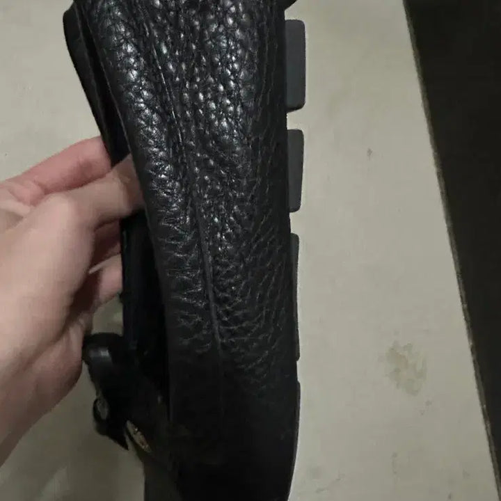 [BUNJANG] Prada Ribbon Logo Leather Loafers / 프라다 리본 로고 로퍼 36사이즈