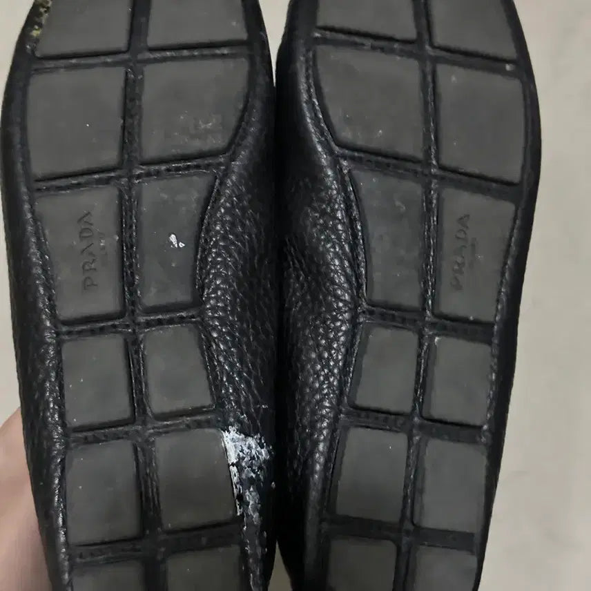 [BUNJANG] Prada Ribbon Logo Leather Loafers / 프라다 리본 로고 로퍼 36사이즈