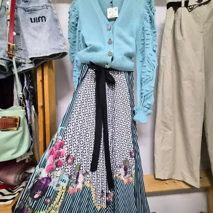 [BUNJANG] Zara Crochet Jewel Button Cardigan / 자라 크로쉐 보석단추 가디건