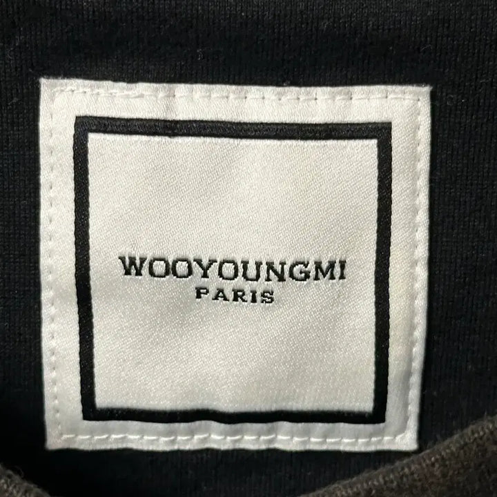 [BUNJANG] Wooyoungmi Hexagon Back Logo T-shirt Black / [50] 우영미 헥사곤 백로고 반팔 티셔츠 블랙