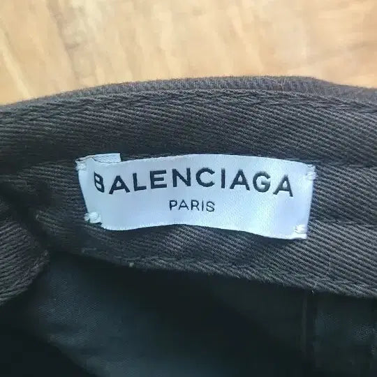 [BUNJANG] Balenciaga Black Ball Cap / 발렌시아가볼캡