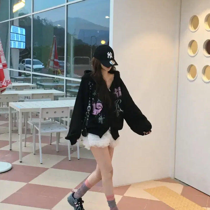 [BUNJANG] Post Motion Yeji Mong Printed Hoodie Zip-up / 포스트모니션 예지몽 나염후드집업