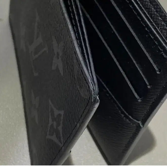 [BUNJANG] LOUIS VUITTON Monogram Eclipse Multiple Wallet / LOUIS VUITTON[정품+A 급]모노그램 이클립스 반지갑
