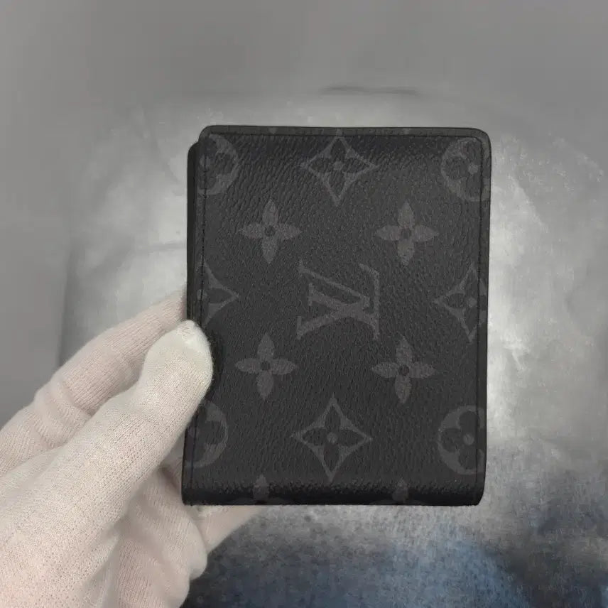 [BUNJANG] LOUIS VUITTON Monogram Eclipse Multiple Wallet / LOUIS VUITTON[정품+A 급]모노그램 이클립스 반지갑