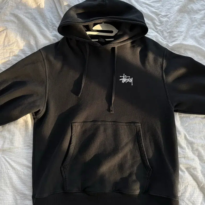 [BUNJANG] Stussy Black Hoodie / 스투시 블랙 후드티