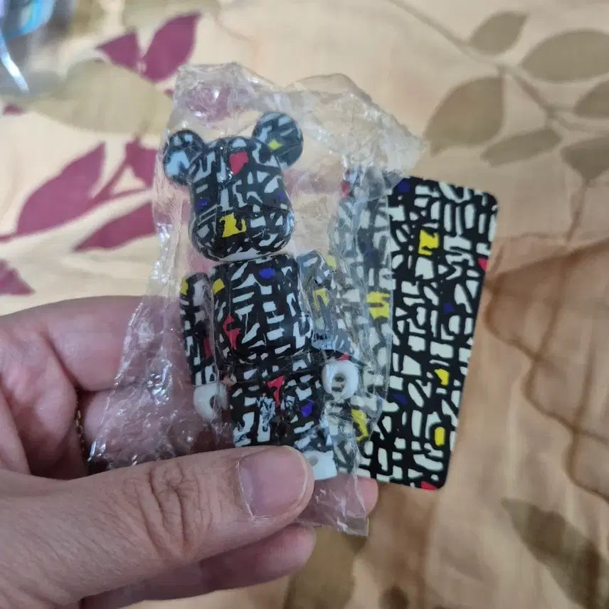 [BUNJANG] Bearbrick Heize 21 Artist Figure / 베어브릭 21탄 아티스트 헤이즈 미개봉 판매합니다.