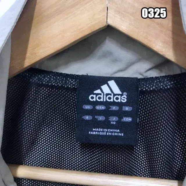 [BUNJANG] Adidas Logo Zip-Up Windbreaker Jacket / M 아디다스 로고 집업 바람막이 자켓