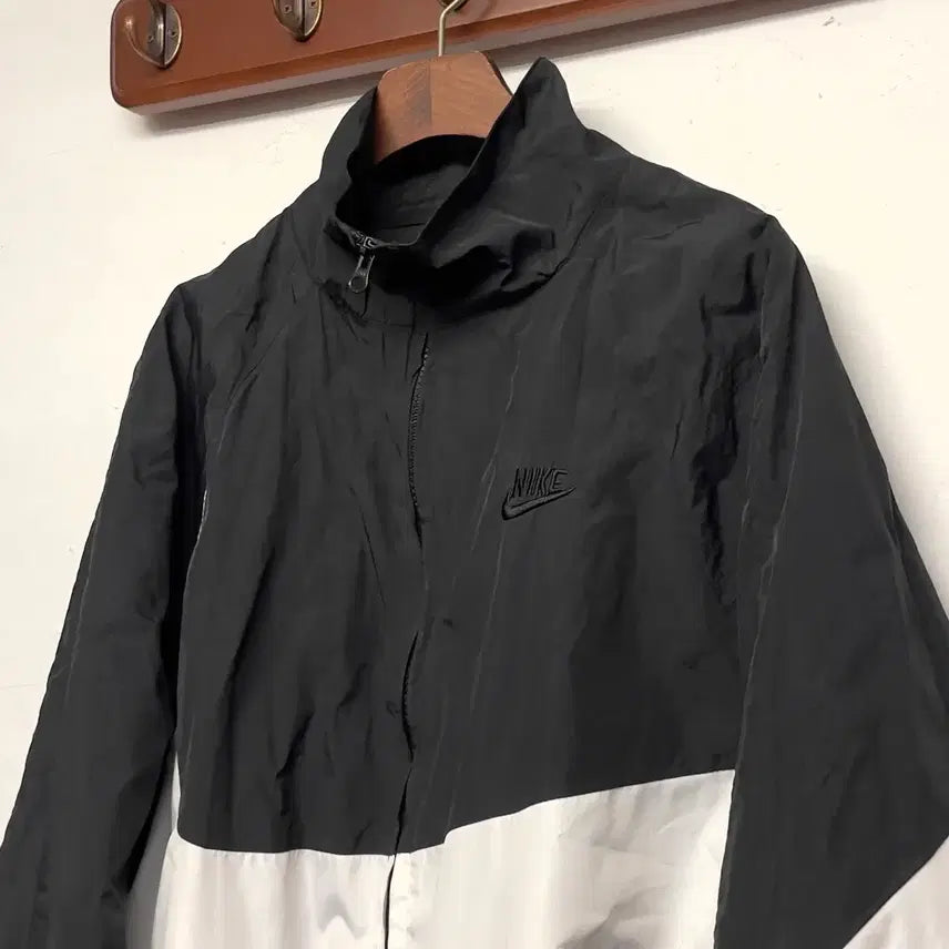 [BUNJANG] Nike Big Swoosh Nylon Black Jacket (Men&