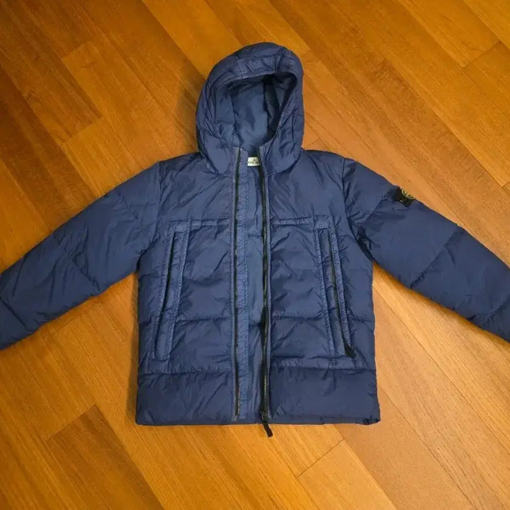 [BUNJANG] Stone Island Crinkle Reps Padded Jacket Navy Junior 12Y / 스톤아일랜드 21FW 크링클랩스 패딩 네이비 주니어 12y