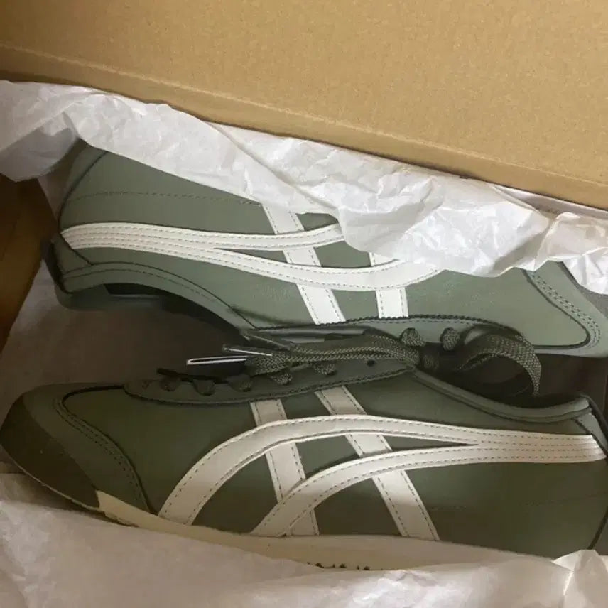 [BUNJANG] Onitsuka Tiger Mexico 66 Mantle Green Sneakers / [새상품] 오니츠카 타이거 멕시코 66 맨틀 그린 245