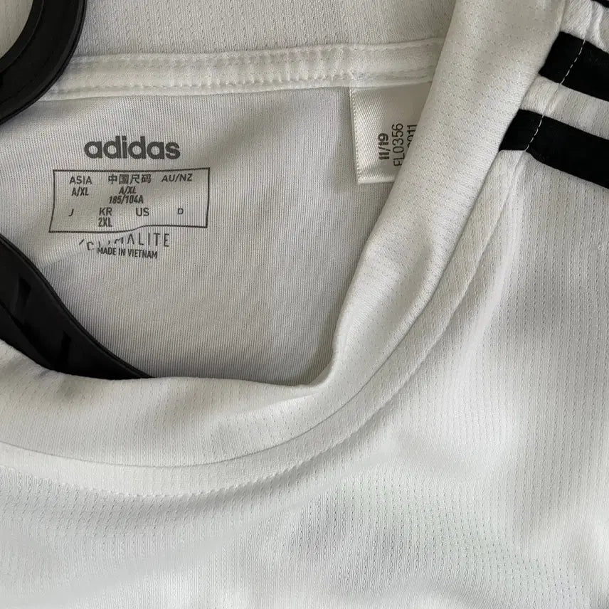 [BUNJANG] Adidas Functional Round Neck Short Sleeve T-shirt / 2XL 아디다스 라운드 기능성 반팔티 N.7360