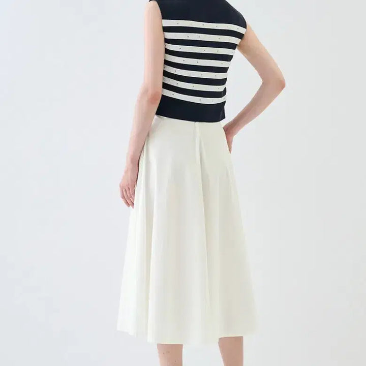 [BUNJANG] LANVIN Collection Crystal Emblem Flare Long Skirt / 한섬 랑방컬렉션 LANVIN 크리스탈 엠블럼 플레어 롱스커트 화이트
