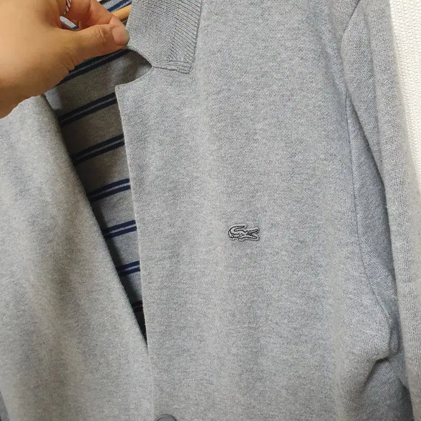 [SOLD OUT] 상태 굿)라코스테 배색 그레이 가디건 가슴둘레 100