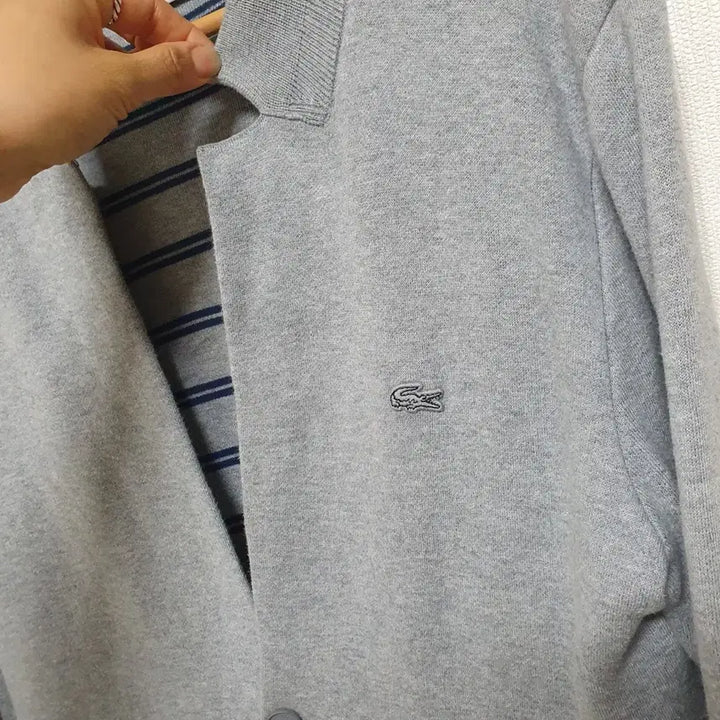 [SOLD OUT] 상태 굿)라코스테 배색 그레이 가디건 가슴둘레 100
