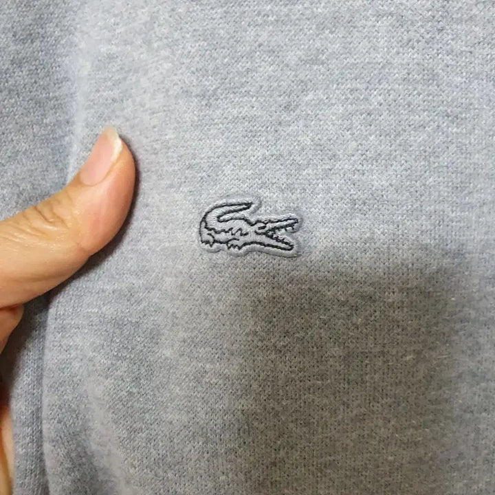 [SOLD OUT] 상태 굿)라코스테 배색 그레이 가디건 가슴둘레 100