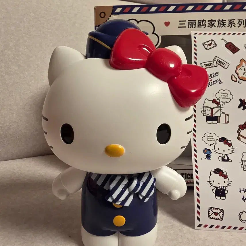 [SOLD OUT] 선물가능! 새상품) 헬로키티 승무원 저금통 피규어 스티커 세트 태닝키티