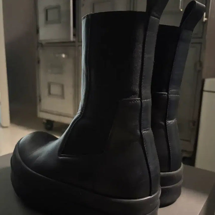 [BUNJANG] Rick Owens Mega Bumper Chelsea Boots / 릭오웬스 메가범퍼첼시