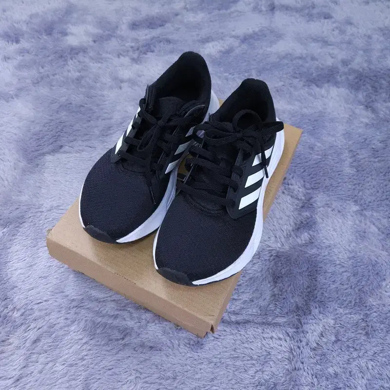 [BUNJANG] Adidas Sneakers / [230] 아디다스 운동화