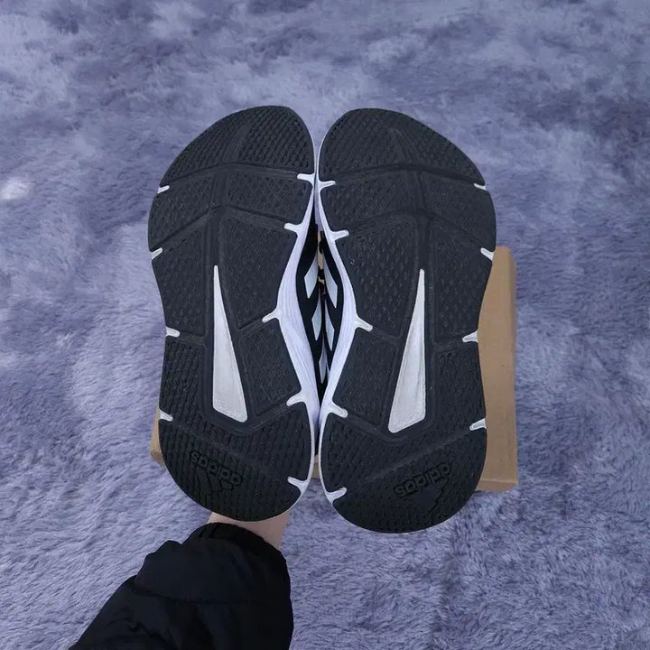 [BUNJANG] Adidas Sneakers / [230] 아디다스 운동화