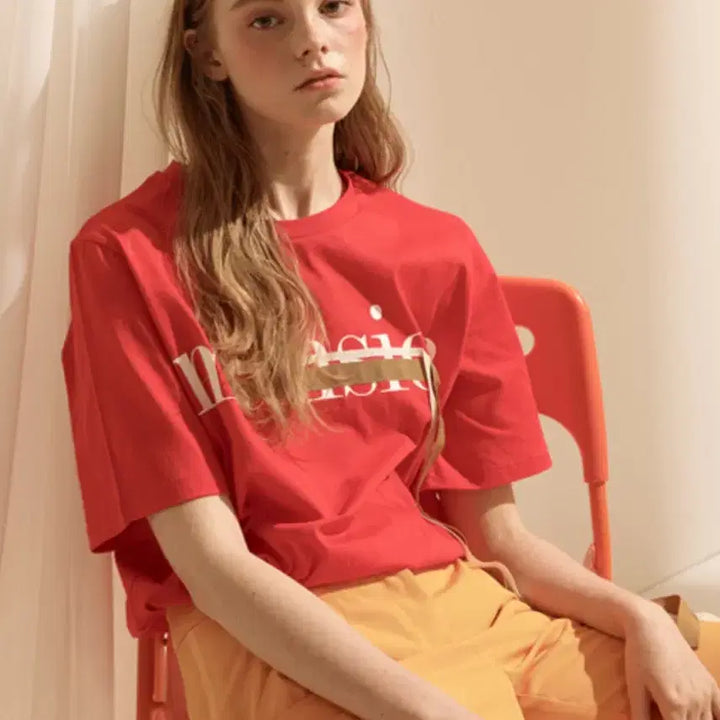 [BUNJANG] Be뮤즈맨션 Lettering Gold Tape T-shirt / (무료배송) 비뮤즈맨션 레터링 골테이프 티셔츠