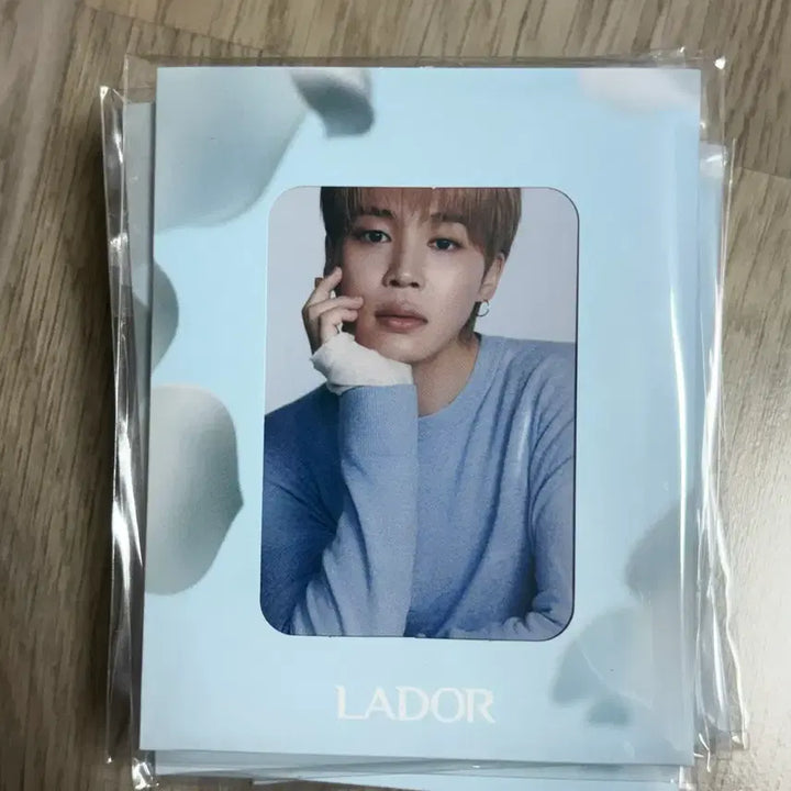 [SOLD OUT] LADOR 아도르 지민 포토카드 (BTS Jimin)