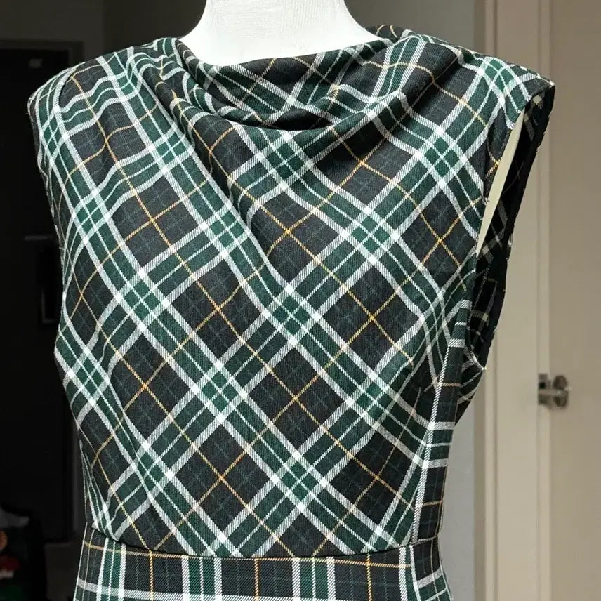 [BUNJANG] ZARA Check Pattern Sleeveless Long Dress / ZARA/자라 체크 패턴 민소매 롱 원피스