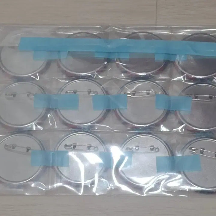 [SOLD OUT] 팬스가 니삭스 캔뱃지 27개 일괄 세트 판매합니다.