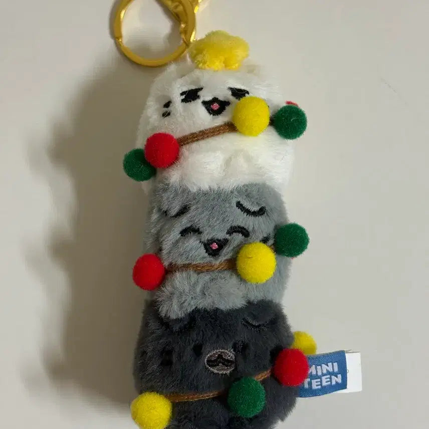 [BUNJANG] Seventeen Mini Teen Holiday Keyring / 세븐틴 미니틴 홀리데이 키링 열닫잠
