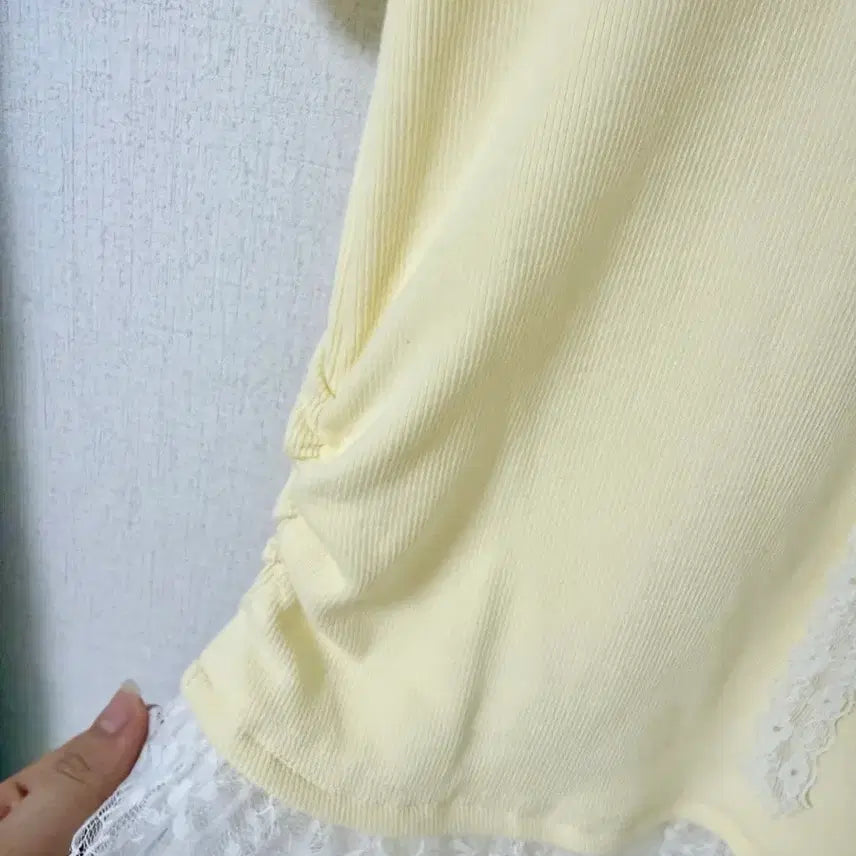 [SOLD OUT] 에겐녀 레이스 옐로우 반팔 티셔츠