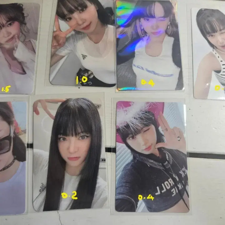 [BUNJANG] LE SSERAFIM Kim Chae-won, Hong Eun-chae Photocard Bundle Set / 르세라핌 포토카드 김채원 홍은채