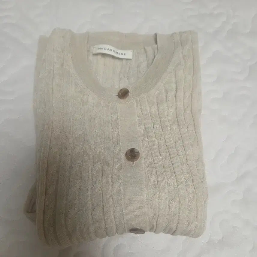 [BUNJANG] The Cashmere Wool Cable Half Sleeve Knit Cardigan (Size 85) / (새상품)더 캐시미어 울 케이블 하프 슬리브 니트 가디건(85)