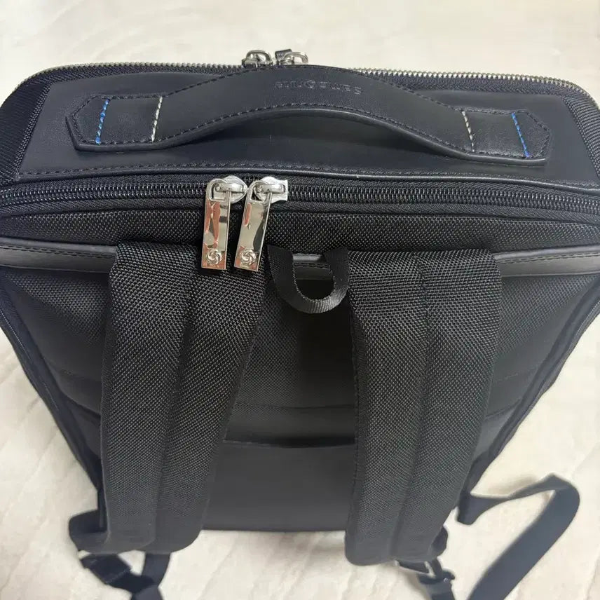 [SOLD OUT] 샘소나이트 가방 검정