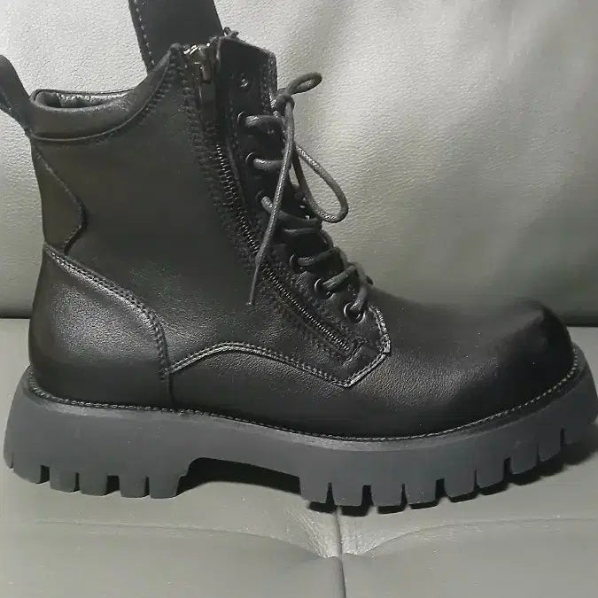 [BUNJANG] Unisex Leather Boots / 워커(부드러운 가죽)남여공용 255.260 새것