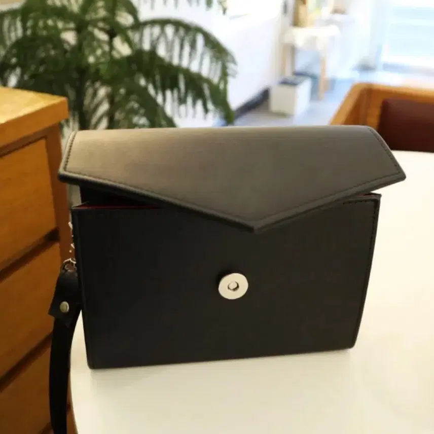 [BUNJANG] Atum Studio Mini Crossbag / (새상품)아텀스튜디오 미니 크로스백