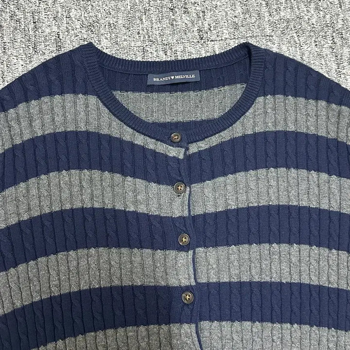 [SOLD OUT] 브랜디멜빌 스트라이프 가디건