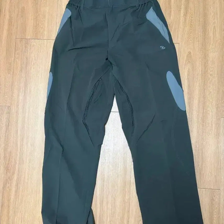 [BUNJANG] Sansan Gear Vent Pants Dark Green / 산산기어 벤트 팬츠 다크 그린 - 23SS