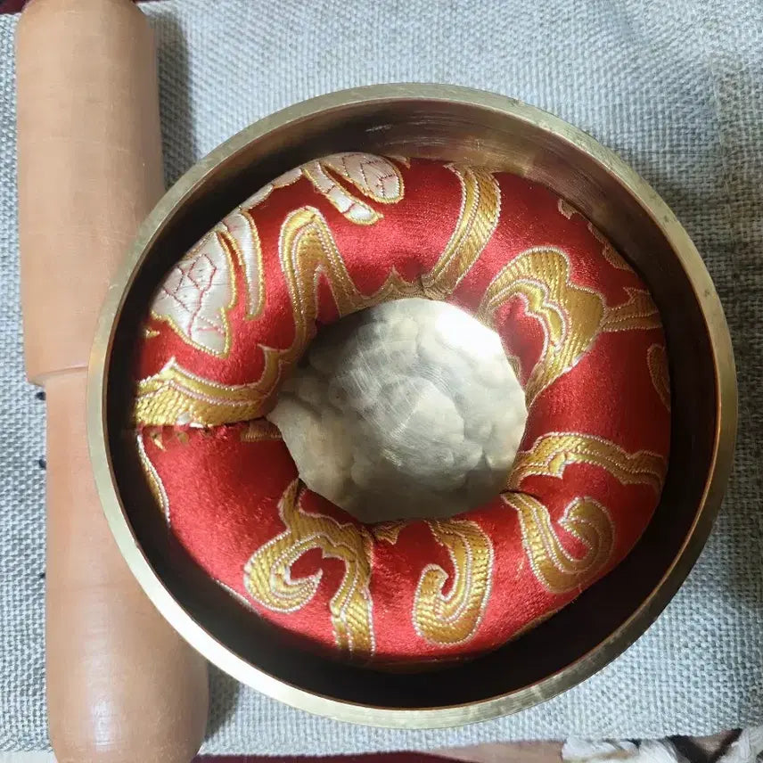 [BUNJANG] Nepal Meditation Yoga Singing Bowl Set (Inner Diameter 8cm, Outer Diameter 10cm) / 네팔 명상 요가 싱잉볼 세트 내경8외경10cm