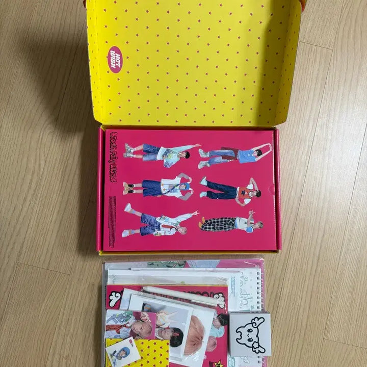 [SOLD OUT] 엔시티 위시 2026 시즌그리팅(특전-포카 6개,료 띠부실)