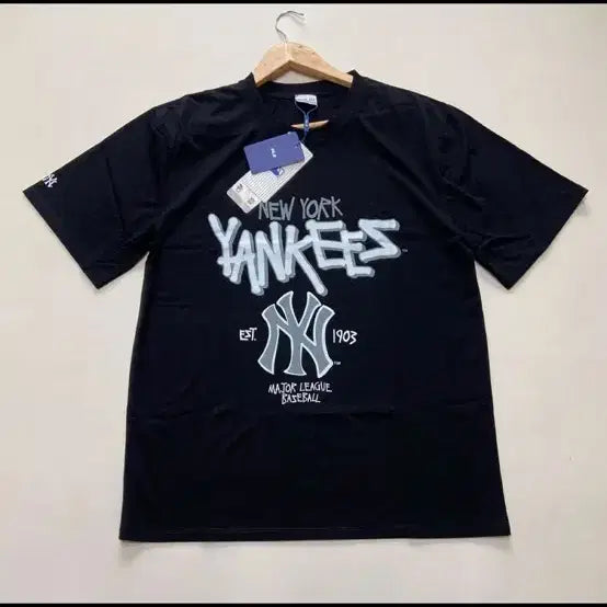 [BUNJANG] MLB NY Yankees Black Short Sleeve T-shirt / MLB NY 양키스 블랙 반팔 티셔츠 M.XL