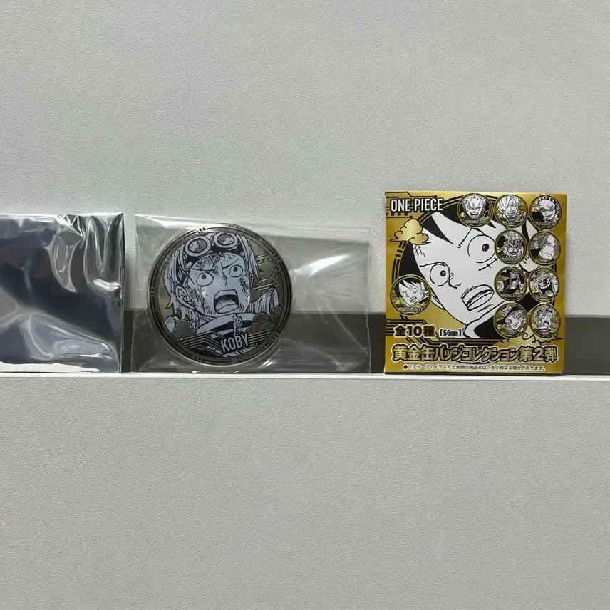 [BUNJANG] One Piece Koby Golden Can Badge / 원피스 (코비) 골든 황금 캔뱃지 원화 굿즈