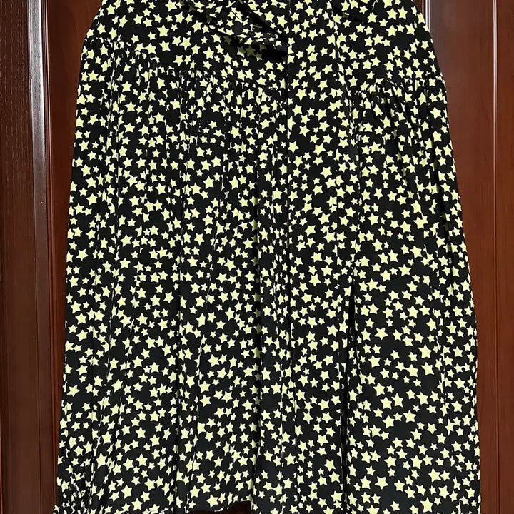 [SOLD OUT] N21 실크 타이 블라우스