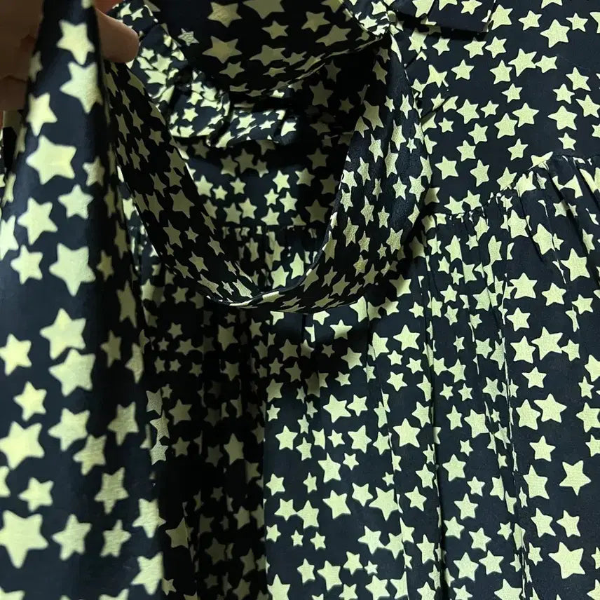 [SOLD OUT] N21 실크 타이 블라우스