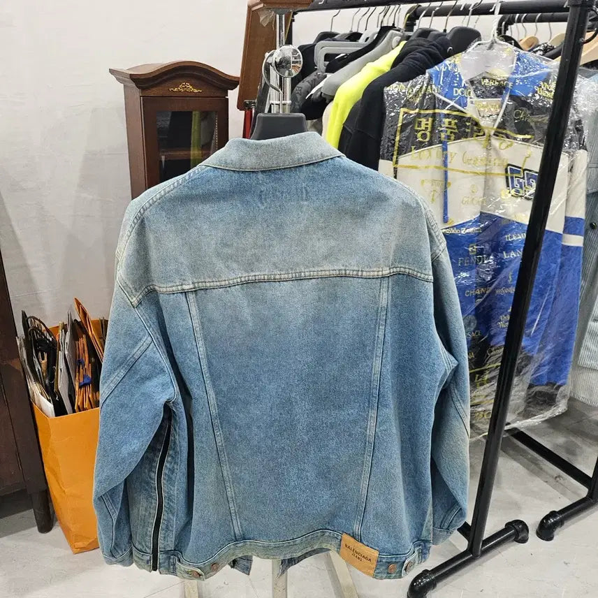 [BUNJANG] Balenciaga Denim Jacket / 발렌시아가 청자켓
