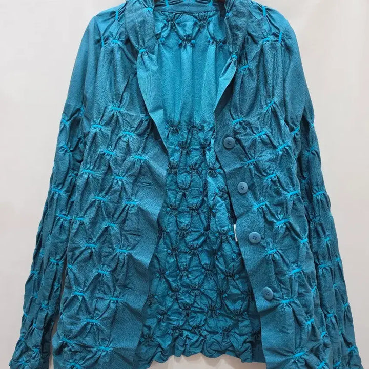 [BUNJANG] Issey Miyake Blue Shirred Button Jacket / (정품)이세이미야케 블루(청록색) 셔링 버튼 자켓