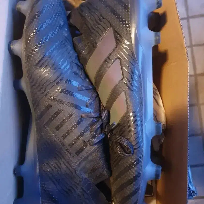 [BUNJANG] Adidas Nemeziz 17.1 AG Elite Soccer Cleats / 아디다스 네메시스 17.1 ag 270 엘리트