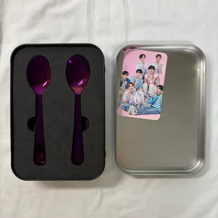 [BUNJANG] BTS Baskin Robbins Spoon Set + Group Photocard / 방탄소년단 BTS 베스킨라빈스 스푼 세트+단체포토카드