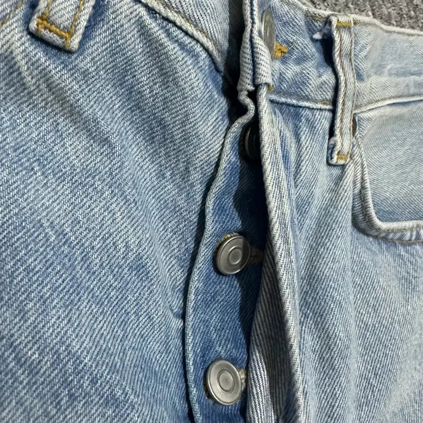 [BUNJANG] Cos Long Line Denim Shorts Light Blue / Cos 코스 반바지 롱라인 데님 쇼츠 라이트 블루 로열블루