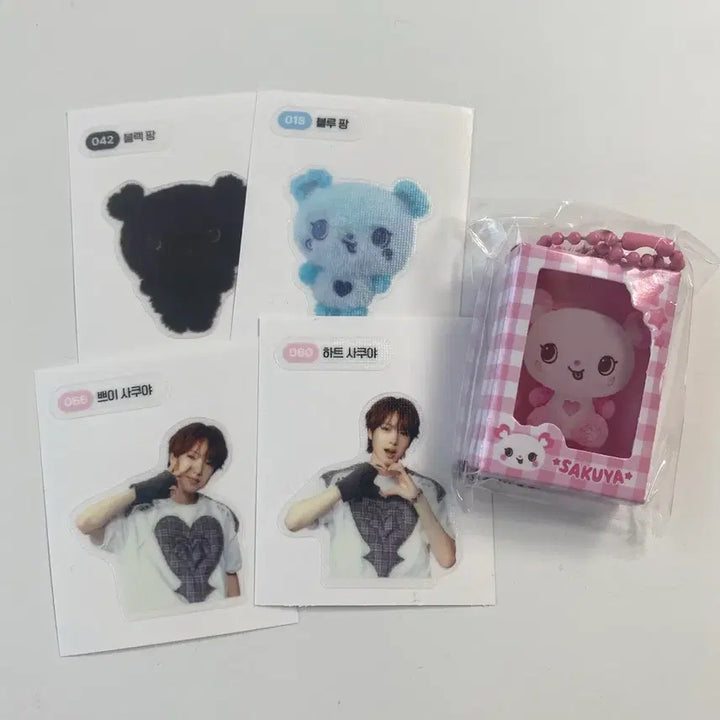 [BUNJANG] NCT WISH Sakuya Color Ttibuseal &amp; Miniature Bundle Set / [당일발송] 엔시티 위시 사쿠야 컬러 띠부실, 미니어처 일괄