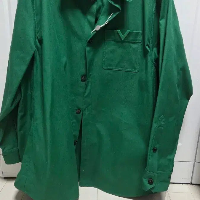 [BUNJANG] Valentino 24SS V Detail Canvas Shirt Jacket / 발렌티노 24SS V 디테일 캔버스 셔츠쟈켓 54(105~110)새제품